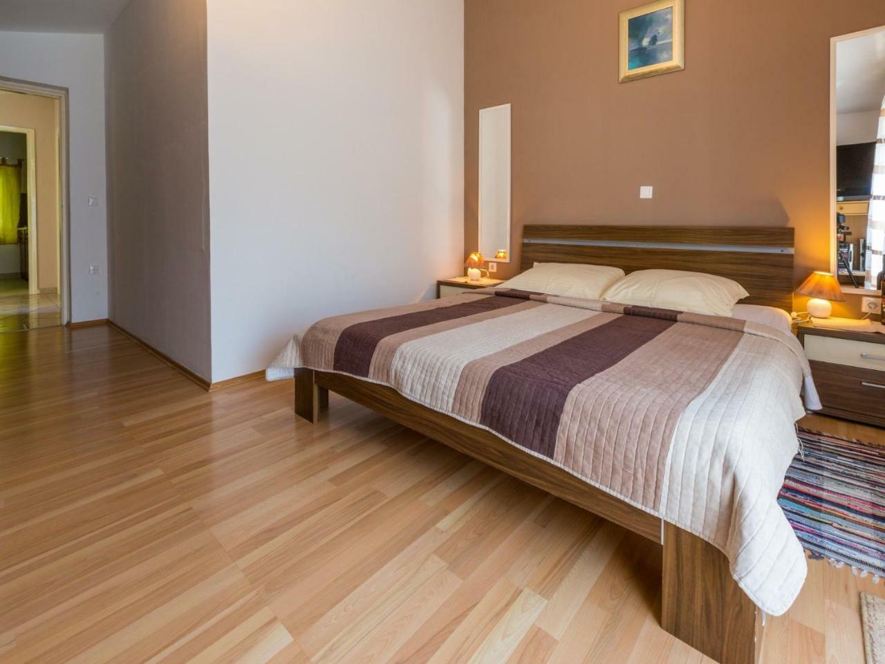 Apartments Adrasteja 德拉马利 外观 照片