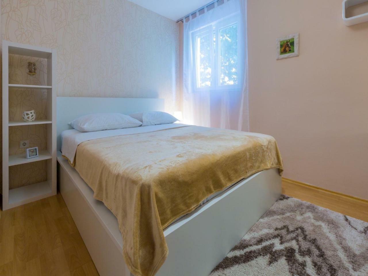 Apartments Adrasteja 德拉马利 外观 照片