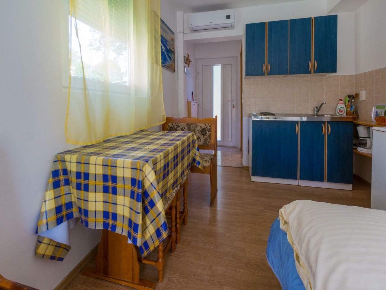 Apartments Adrasteja 德拉马利 外观 照片